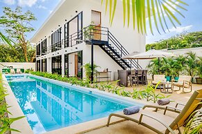 House of Nomad - Adults only