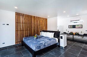 House of Nomad - Adults only