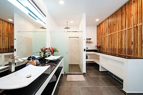 House of Nomad - Adults only