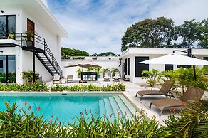 House of Nomad - Adults only