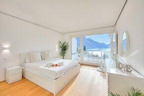 Honeymoon With Stunning View