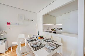 Honeymoon With Stunning View