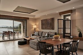 Beachfront Alassa Villas w Private Pools Complex