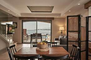 Beachfront Alassa Villas w Private Pools Complex