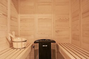 Beachfront Alassa Villas w Private Pools Complex