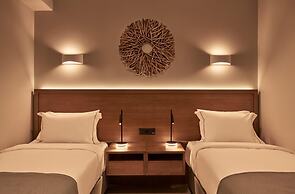 Beachfront Alassa Villas w Private Pools Complex