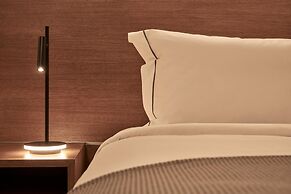 Beachfront Alassa Villas w Private Pools Complex