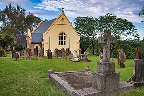 Kurrajong Village Delight