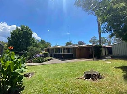 Kurrajong Village Delight