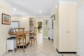 Kurrajong Village Delight