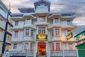 Muscatel SpringBurn - 100Mts MallRoad