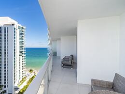 Beachfront Condos at HR by Cielo Stays