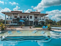 Hotel la Casona Montañesa