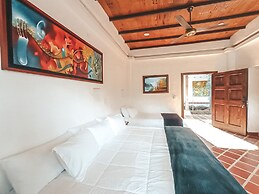 Hotel la Casona Montañesa