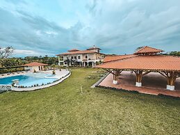 Hotel la Casona Montañesa