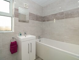 Creel Cottage, Blackwood Street