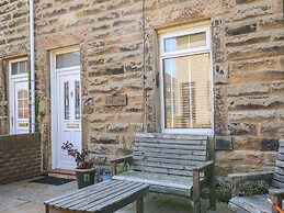 Creel Cottage, Blackwood Street