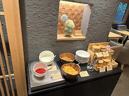 THE GENERAL KYOTO Bukkoji Shinmachi