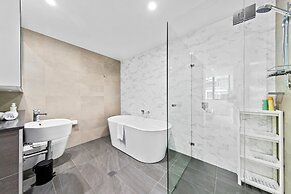 Resort facilities 4 bedroom Apartment OP