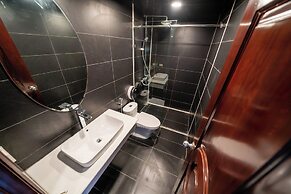 Mad Monkey Hanoi - Hostel