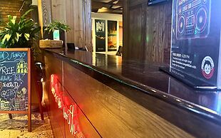 Mad Monkey Hanoi - Hostel