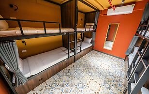 Mad Monkey Hanoi - Hostel