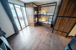 Mad Monkey Hanoi - Hostel