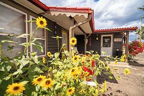 The Lodge at Poncha Springs