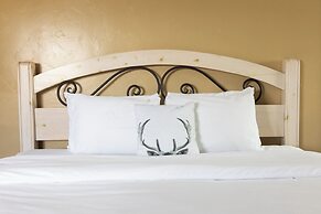 The Lodge at Poncha Springs