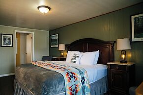 The Lodge at Poncha Springs