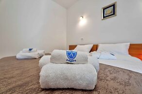 Alexander Resort