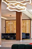 Alexander Resort