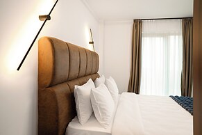 Alexander Resort