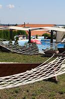 Alexander Resort