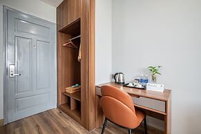 TAHITI CENTRAL HOTEL