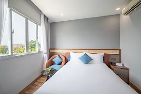 TAHITI CENTRAL HOTEL