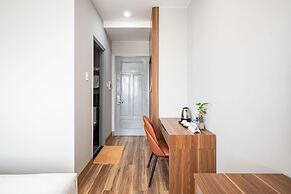 TAHITI CENTRAL HOTEL