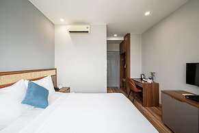 TAHITI CENTRAL HOTEL