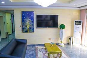 Madaki's Executive Suites