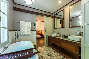 Mybanlao Hotel