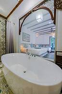 Mybanlao Hotel
