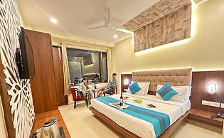 The White Orchid Dalhousie