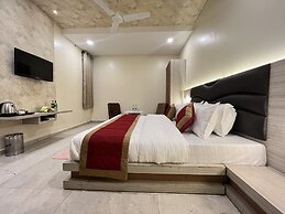 The White Orchid Dalhousie