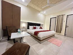 The White Orchid Dalhousie