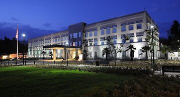 Black Horse Hotel Apartment