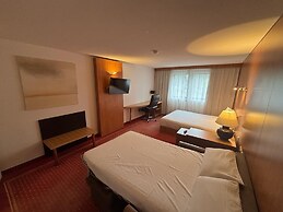 CERISE Bordeaux Mérignac Aéroport