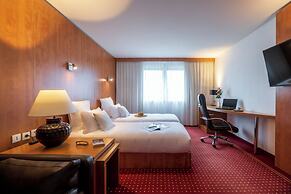 CERISE Bordeaux Mérignac Aéroport