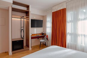 NAIADES the residence ioannina castle