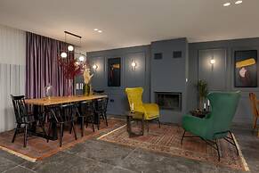 NAIADES the residence ioannina castle