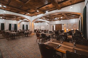 Raymar Mardin Hotels